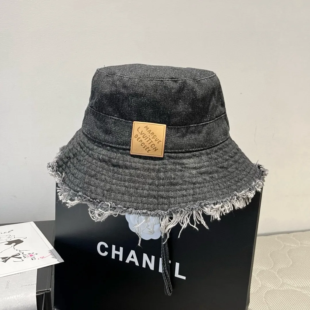 💰100¥ LOEWE denim bucket hat, head circumference 57cm