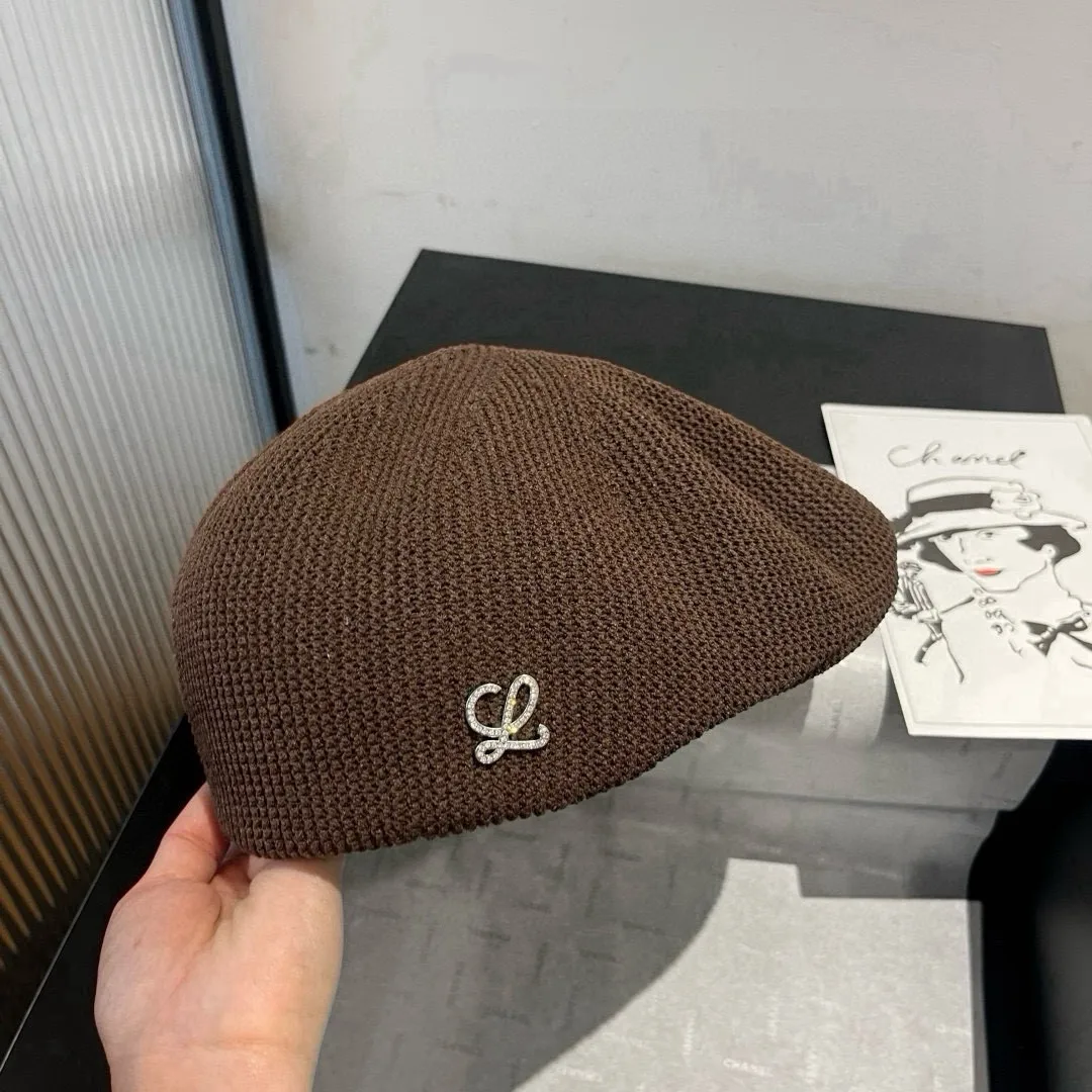 💰100¥ Loewe's new duck bill forward cap, head circumference 57cm