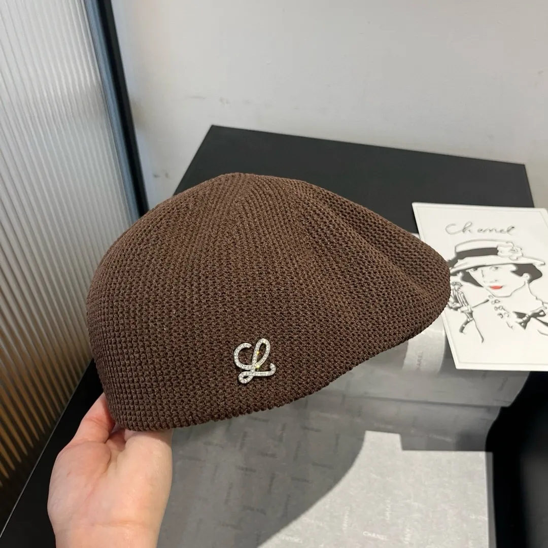 💰100¥ Loewe's new duck bill forward cap, head circumference 57cm