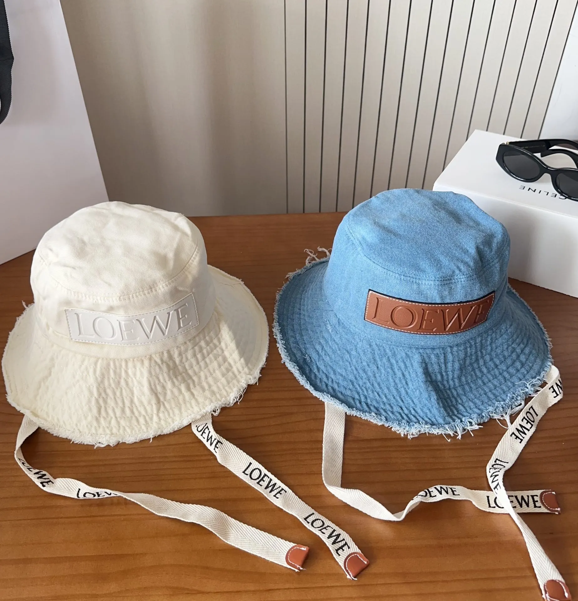 💰66 Luo Yiwei's personalized fisherman's hat, an excellent casual fisherman's hat. The texture is full of retro style and has a strong street style. It's handsome! Can be worn all year round! Head circumference-55-58cm