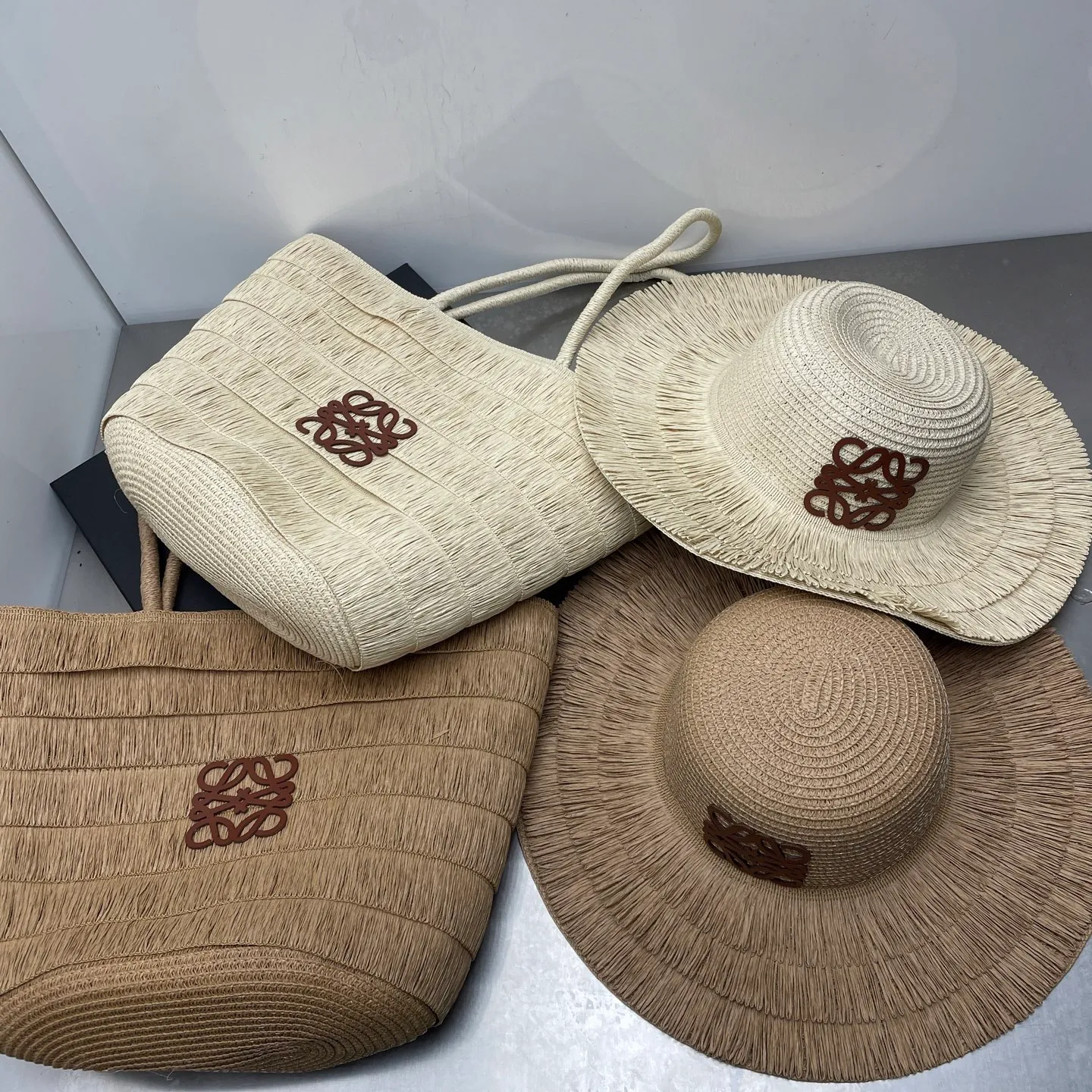 Loewe Beach 🏖️Vacation style straw hat bag