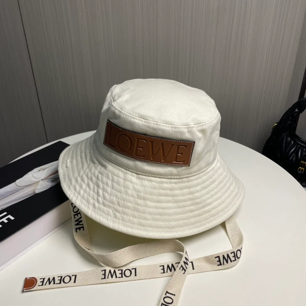 P90 Luo Yiwei's personalized fisherman's hat with straps is an excellent casual fisherman's hat. The texture is full of retro style and has a strong street style. It's handsome! Can be worn all year round! Head circumference-55-58cm