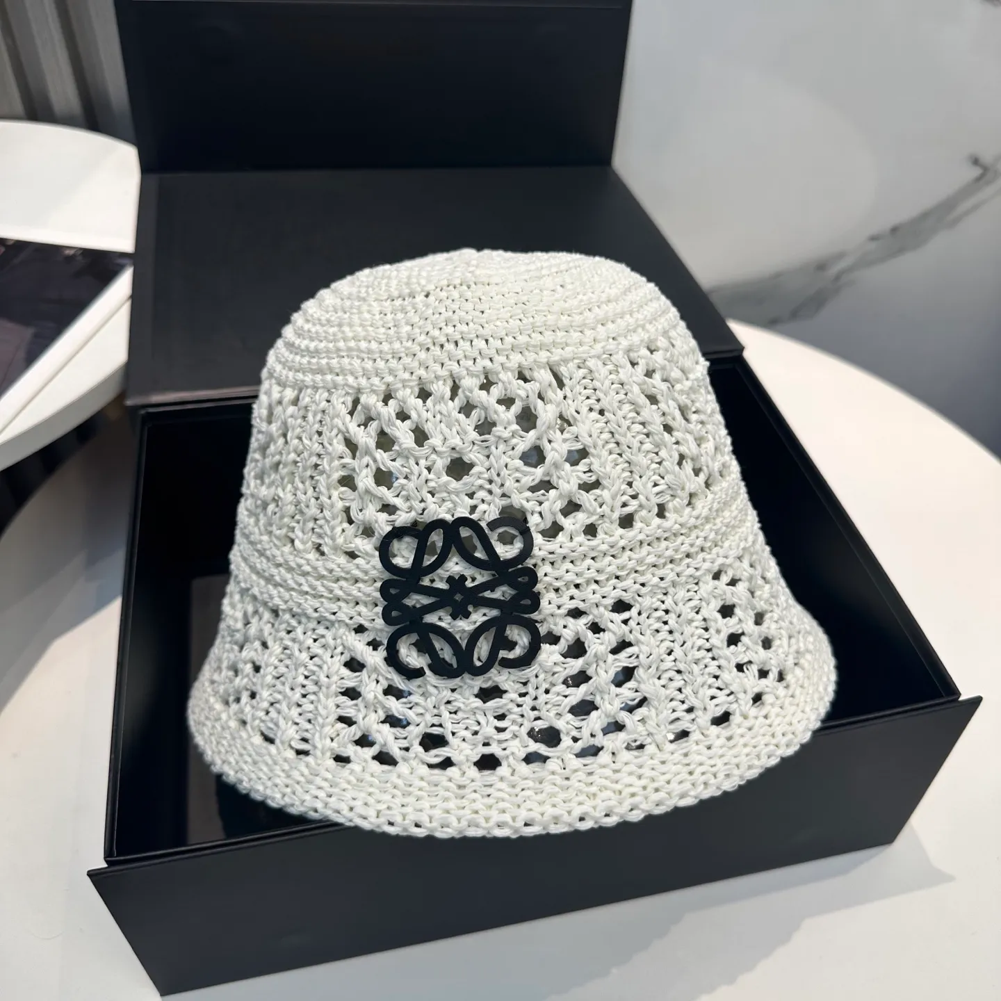 P70 LOEWE summer fisherman hat for women 2025 without makeup Internet celebrity versatile bucket hat sun protection face covering fashion basin hat