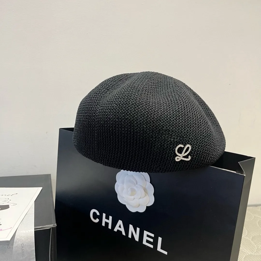💰100¥ Loewe's new duck bill forward cap, head circumference 57cm