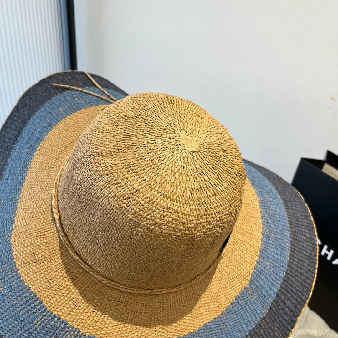 💰120¥ ＬＯＥＷＥLOEWE new straw hat, hand-crocheted straw hat, large brim straw hat, sunshade beach hat, foldable, easy to carry, head circumference 57cm