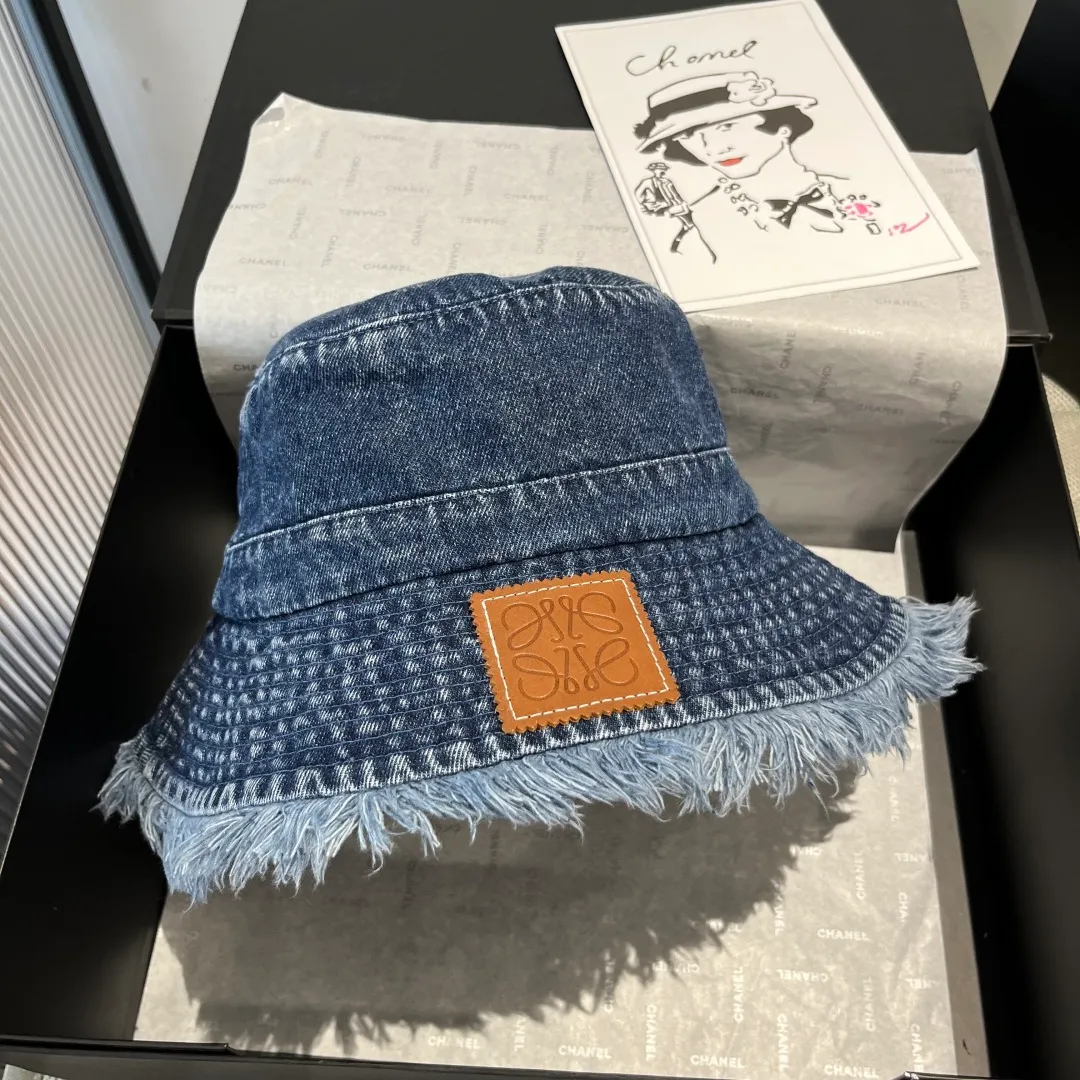 💰100¥ LOEWE new denim fisherman hat, head circumference 57cm