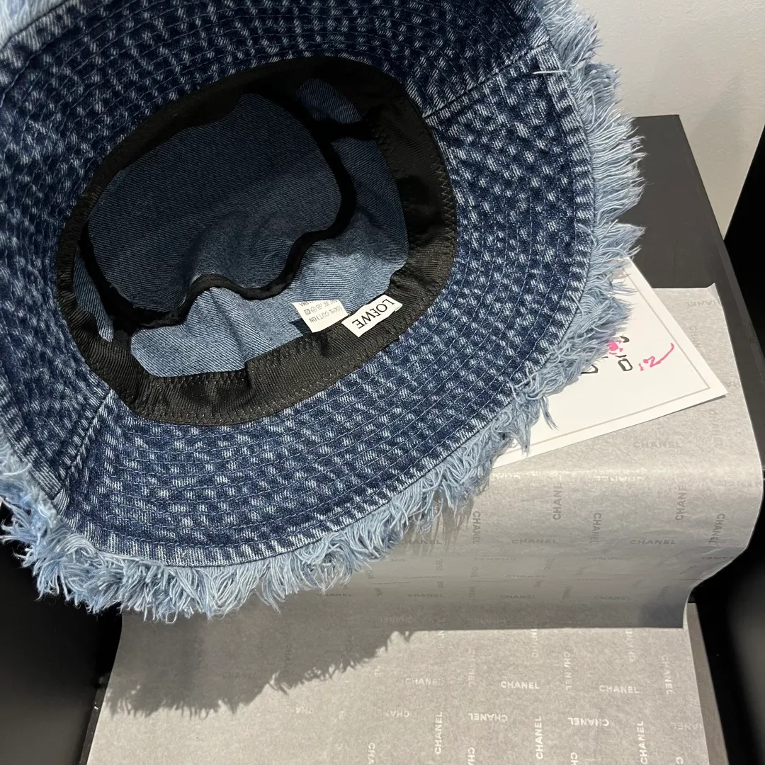 💰100¥ LOEWE new denim fisherman hat, head circumference 57cm