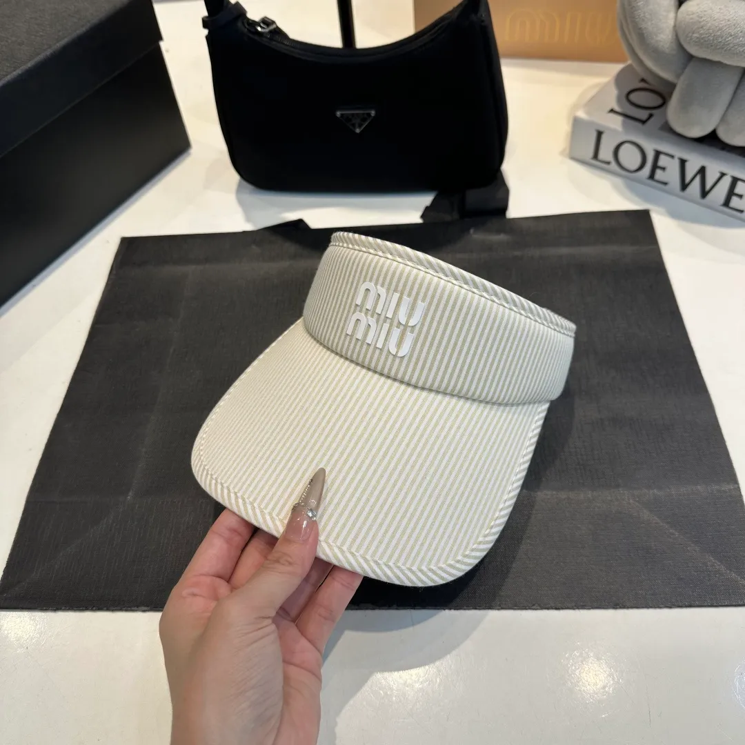 P60 miumiu hollow top sun hat