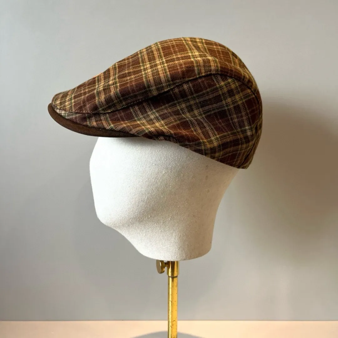 💰90¥ miumiu duck bill forward cap, head circumference 58cm