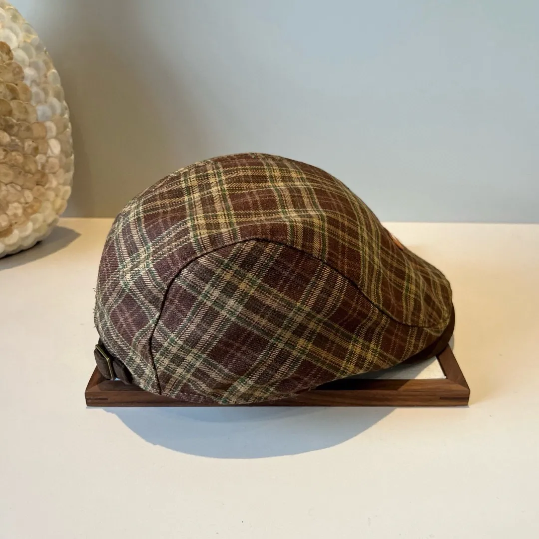 💰90¥ miumiu duck bill forward cap, head circumference 58cm
