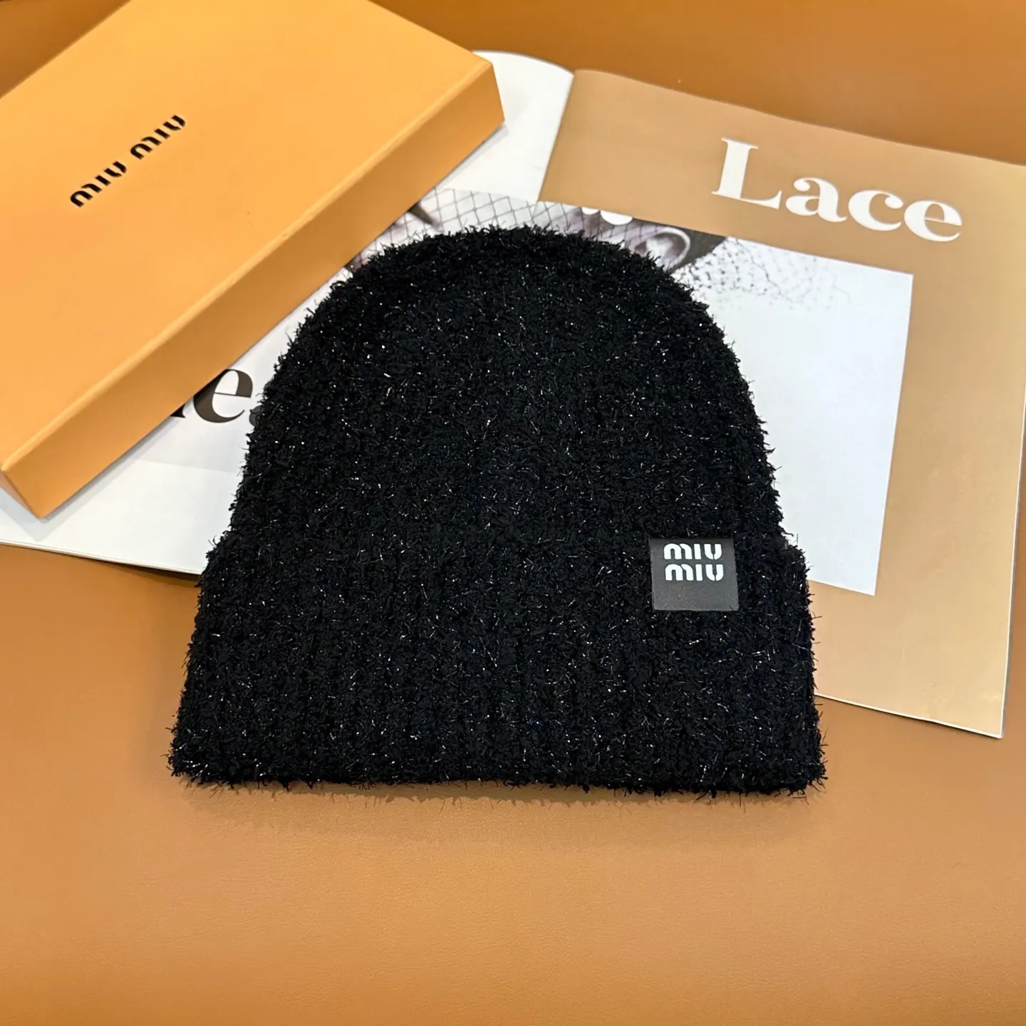 P66 miumiu’s popular knitted hat! So 🉑️, high-elastic fabric, classic colors, same style for men and women