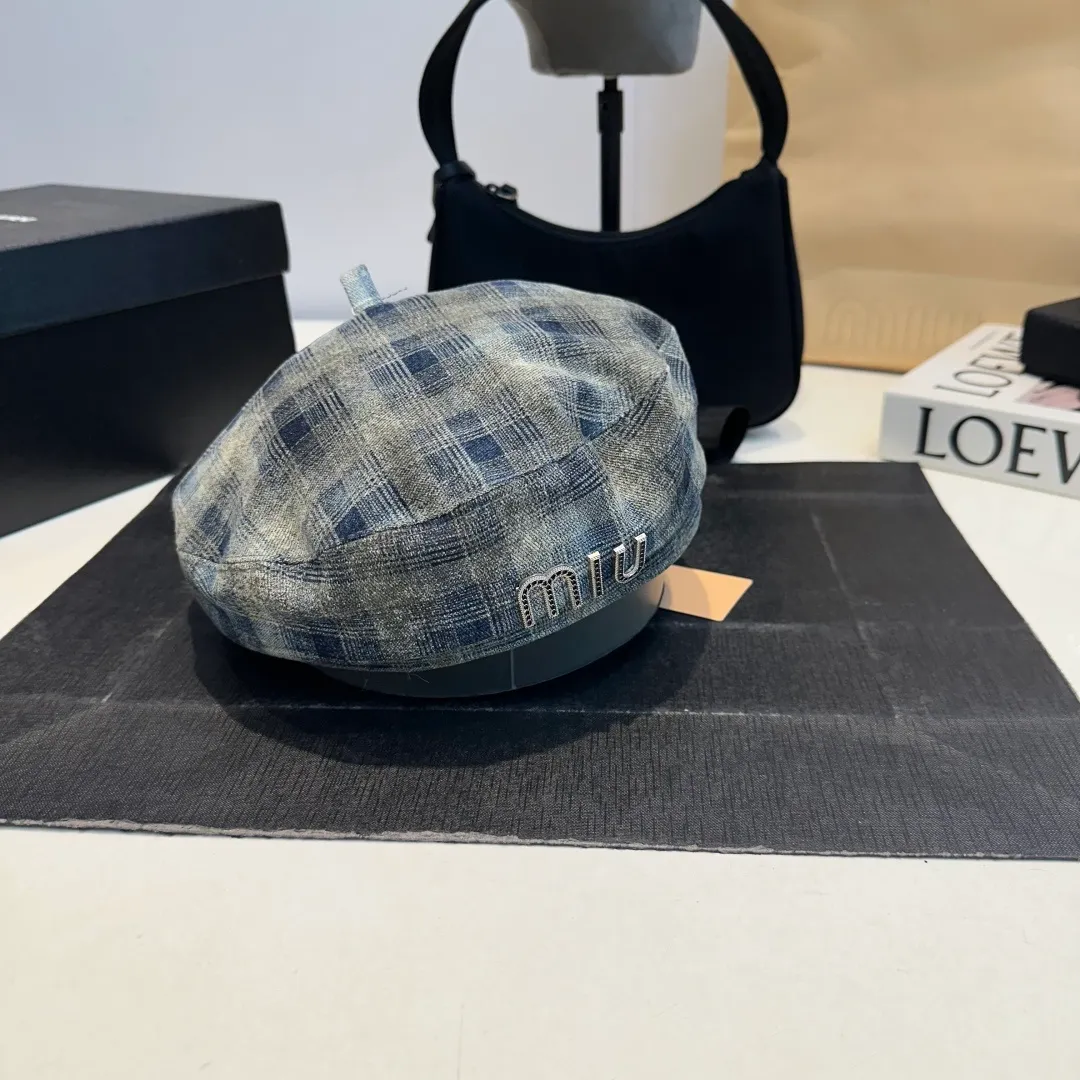 P60 miumiu autumn and winter new wool beret, official model, retro style sub-beret, head circumference 57cm