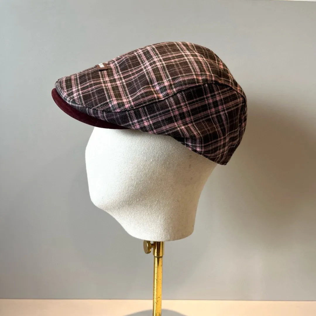 💰90¥ miumiu duck bill forward cap, head circumference 58cm