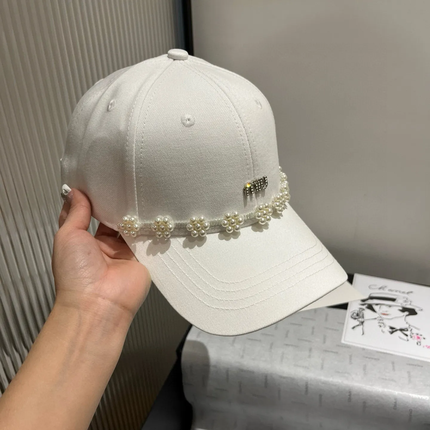💰100¥ miumiu new peaked cap