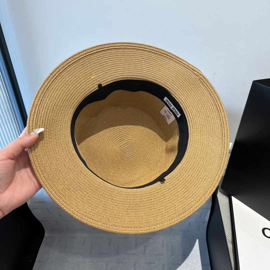 💰150¥ miumiu new flat-top sun hat, straw sun hat, head circumference 57cm