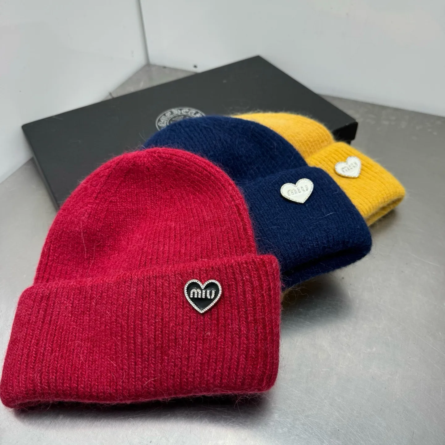 Early autumn peach heart miumiu rabbit fur beanie