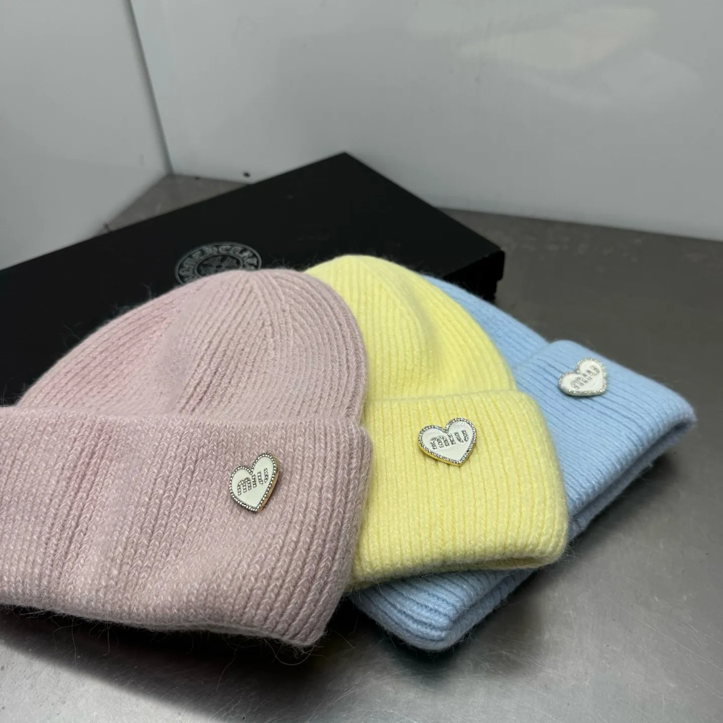 Early autumn peach heart miumiu rabbit fur beanie