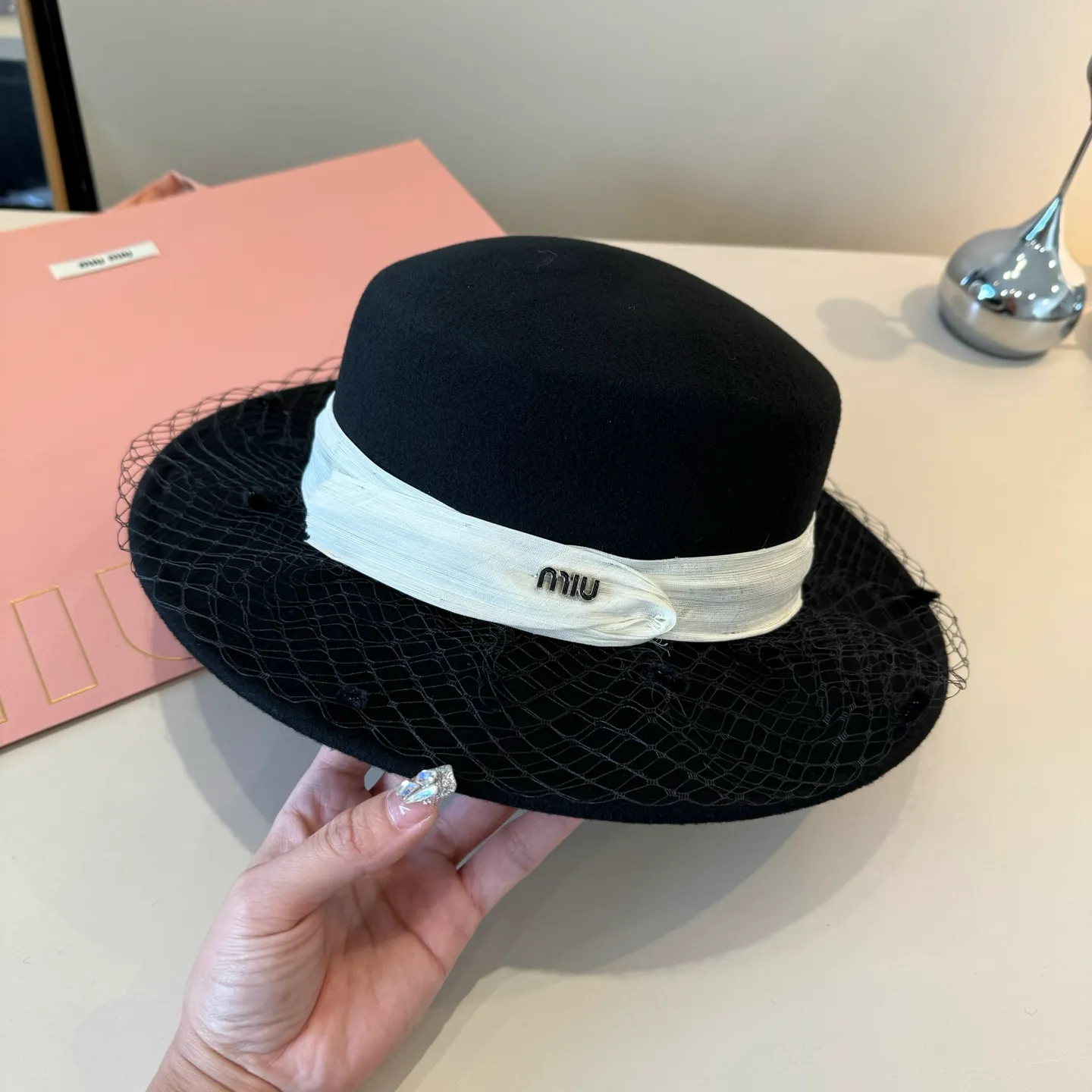 💰200¥ miumiu wool flat top, mesh hat, 100% wool🦙fabric% head circumference 57cm