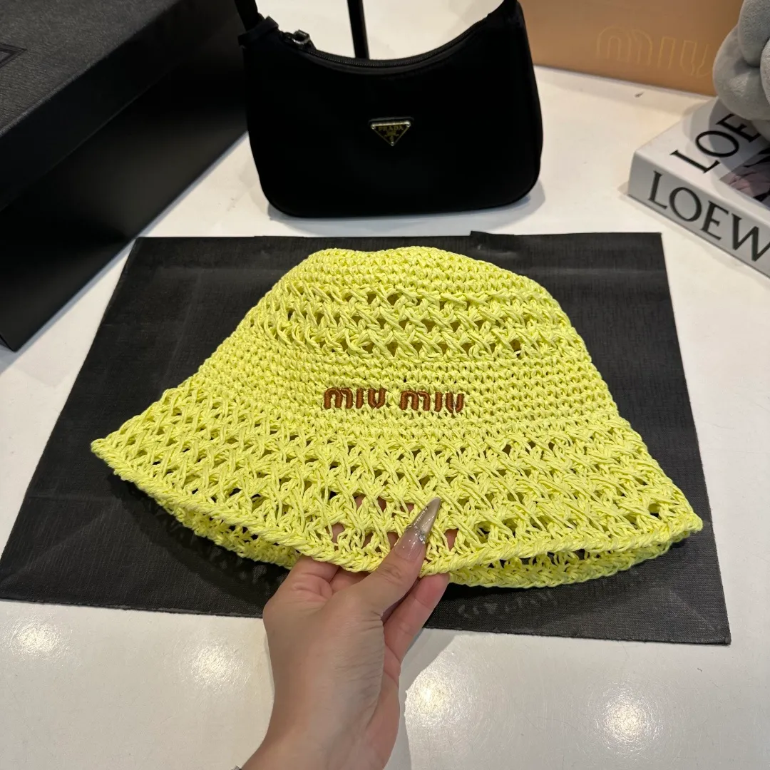 P60 miumiu embroidered handhook hat, ladylike round hat, high-end customization, head circumference 57cm