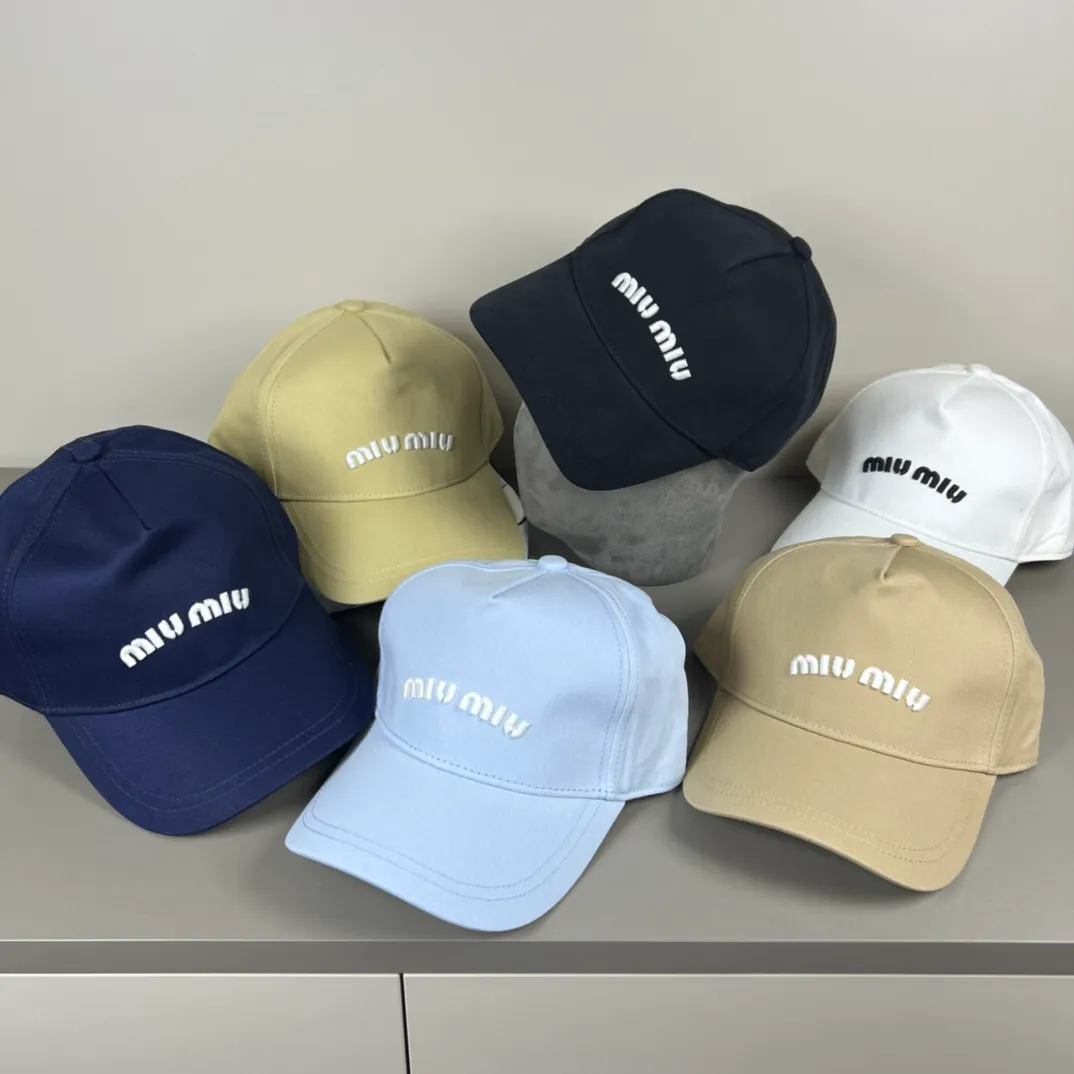 56💰Miumiu (recommended by Xiaohongshu’s popular model) original spring and summer new baseball cap, authentic mold-making and custom-made, the original workmanship is meticulous and the quality is superb!