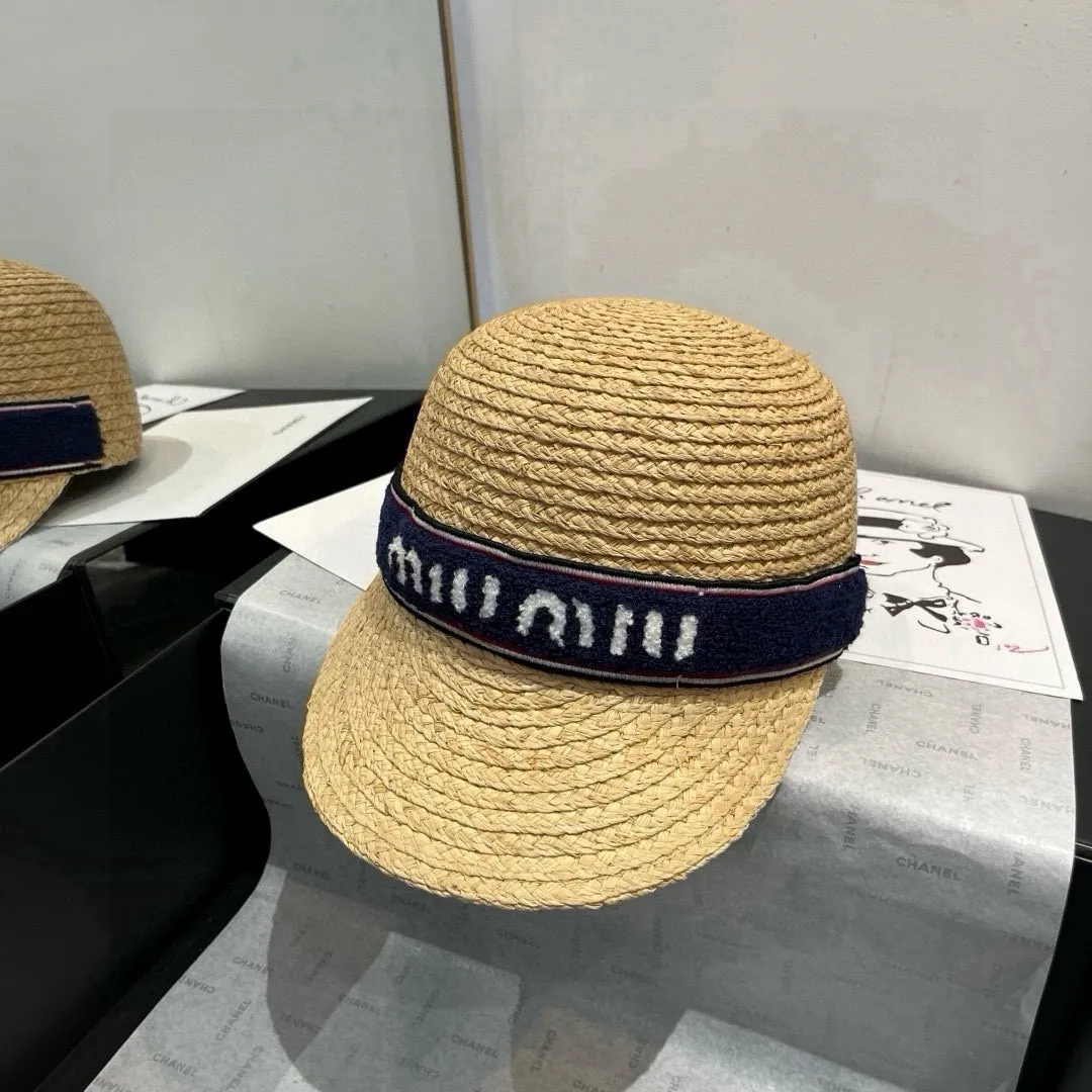 💰160¥ miumiu raffia knight hat, head circumference 57cm