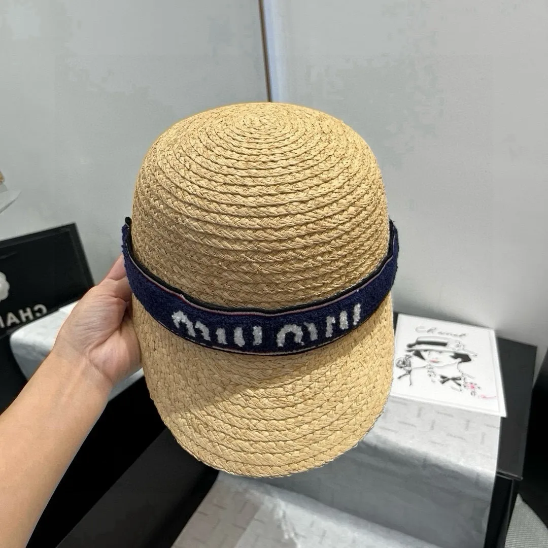 💰160¥ miumiu raffia knight hat, head circumference 57cm