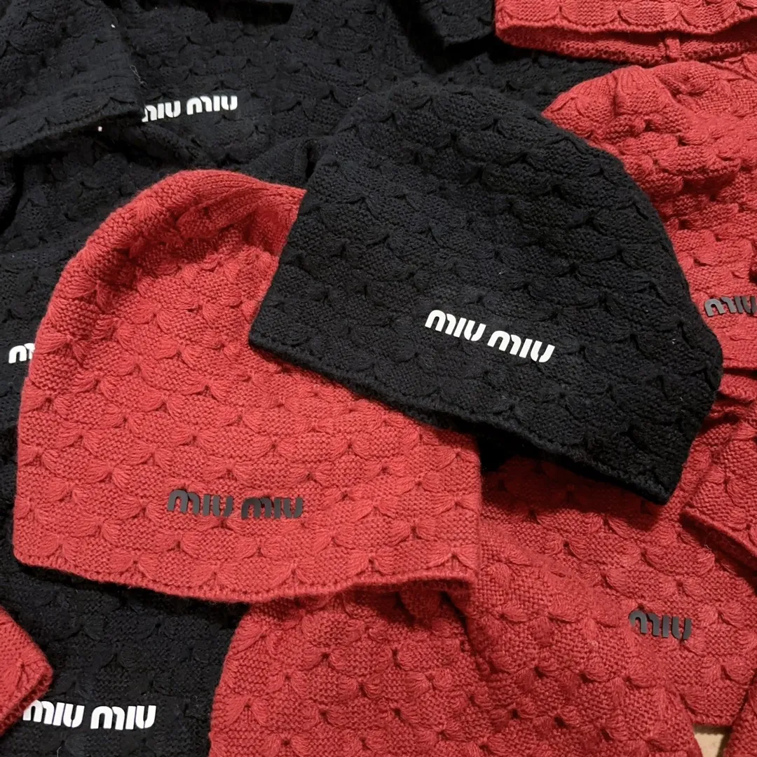 Miumiu wool pile hat pullover hat