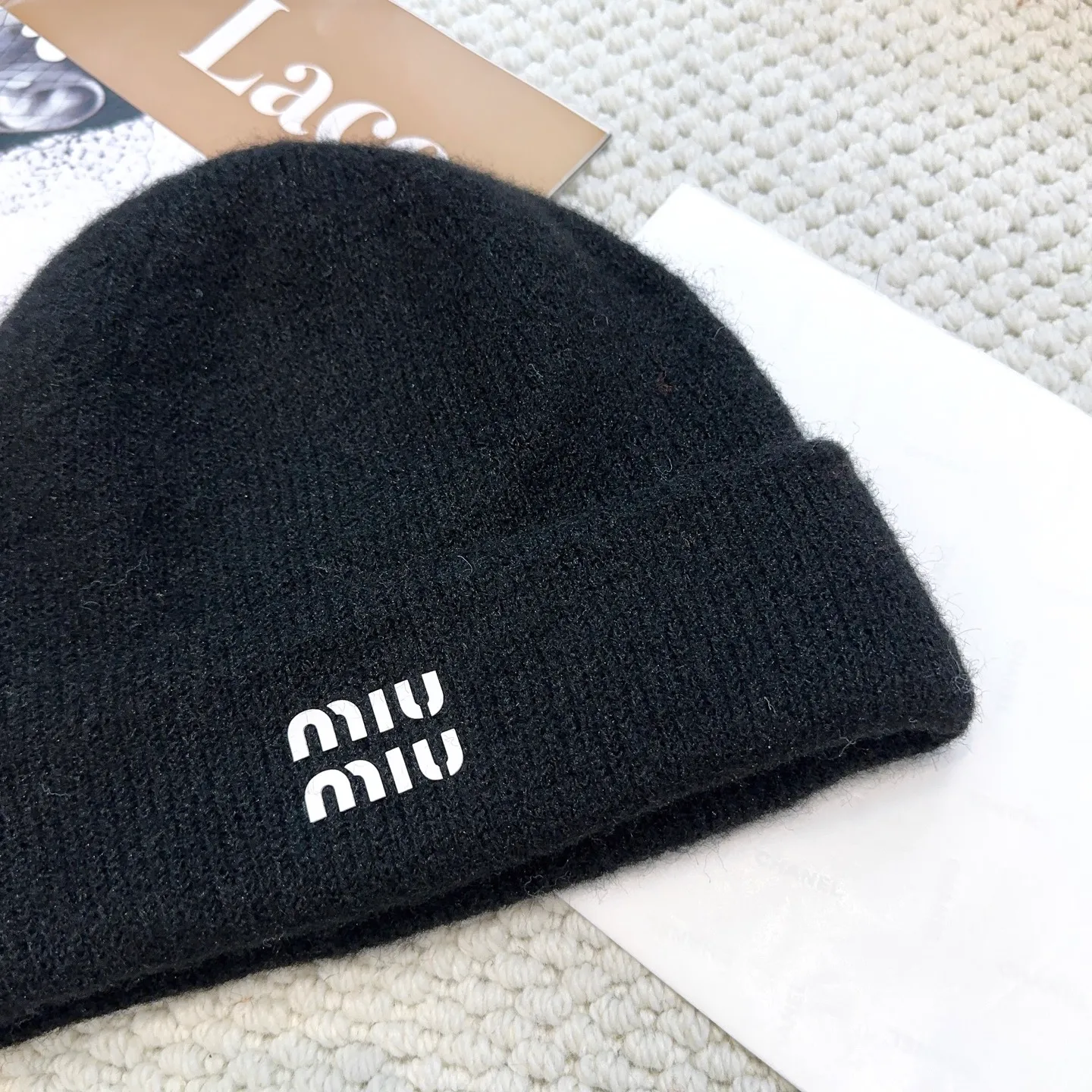P60 miumiu new knitted hat! High-elastic fabric, classic colors, same style for men and women. Miu’s popular knitted hat! Xiaohongshu’s new product is released, it’s so 🉑️, high-elastic fabric, classic color