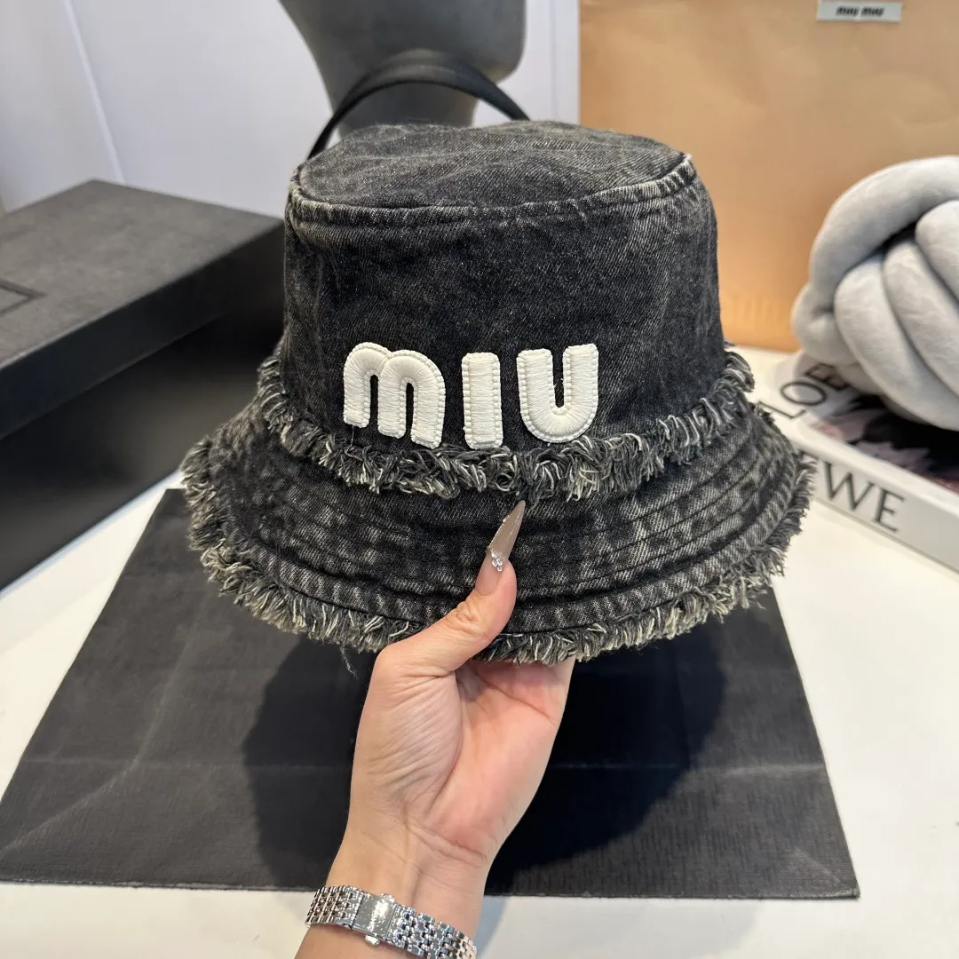 P70 miumiu high-end denim fisherman hat, original quality, head circumference 57cm