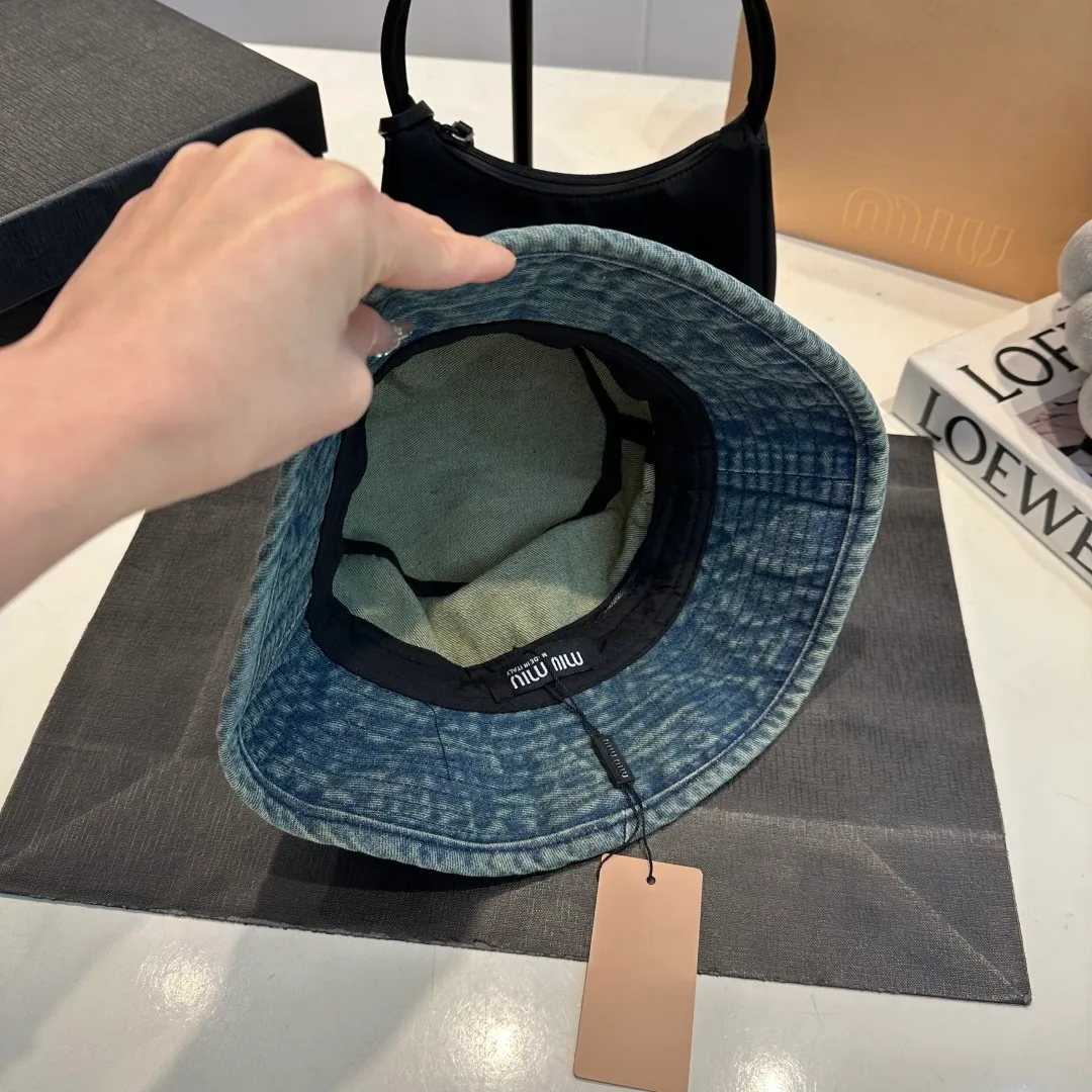 P60 miumiu high-end denim fisherman hat, original quality, head circumference 57cm
