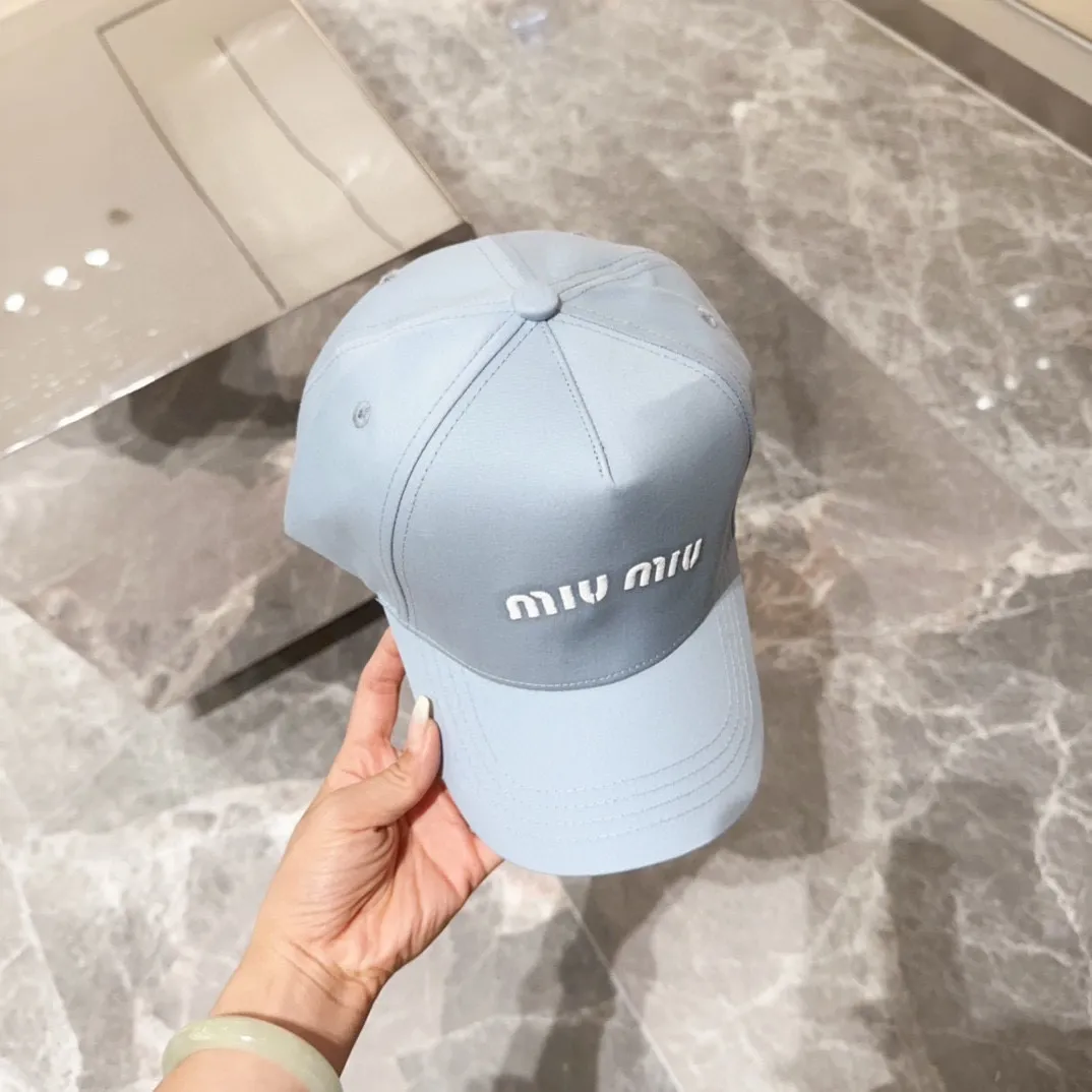 💰50 miumiu embroidered baseball cap, big brand style, very easy to match, get it now!
