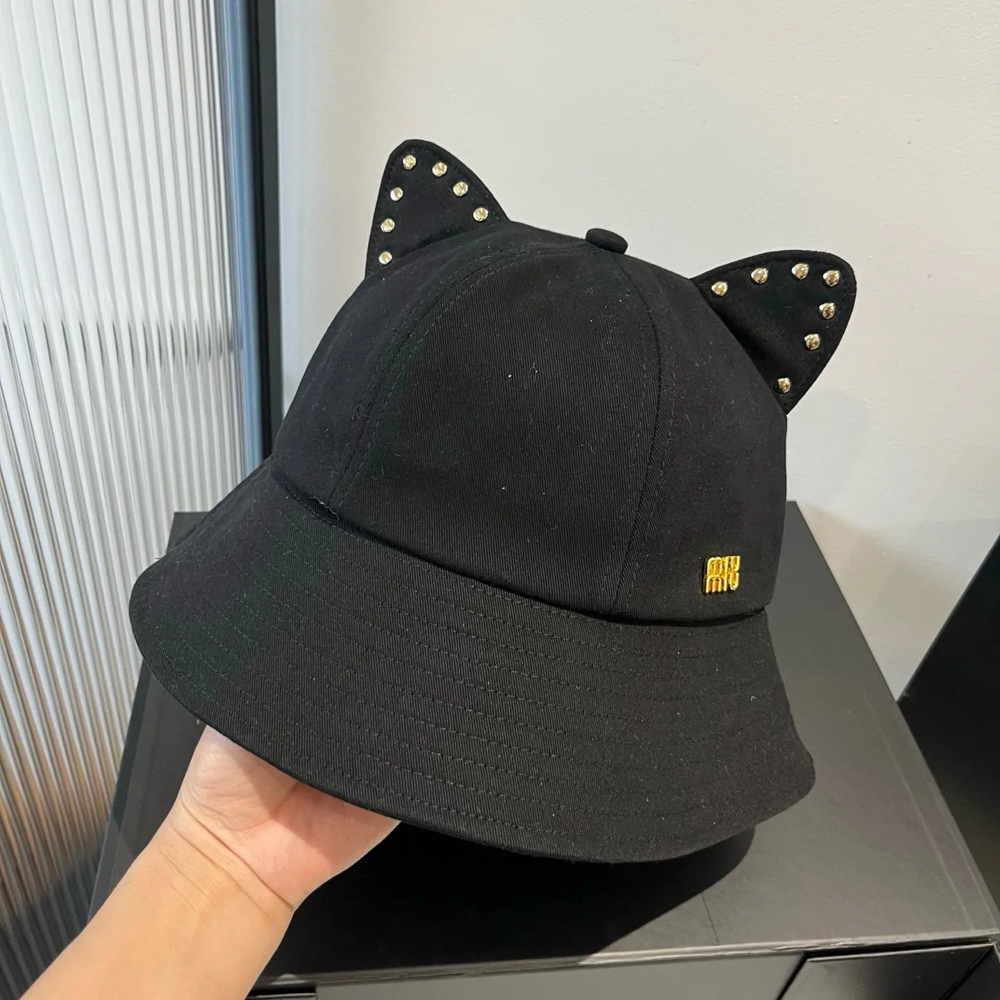 💰100¥ Miumiu miumiu spring and summer style cat ears and ding fisherman hat, pure cotton fabric, high-grade workmanship, head circumference 57cm