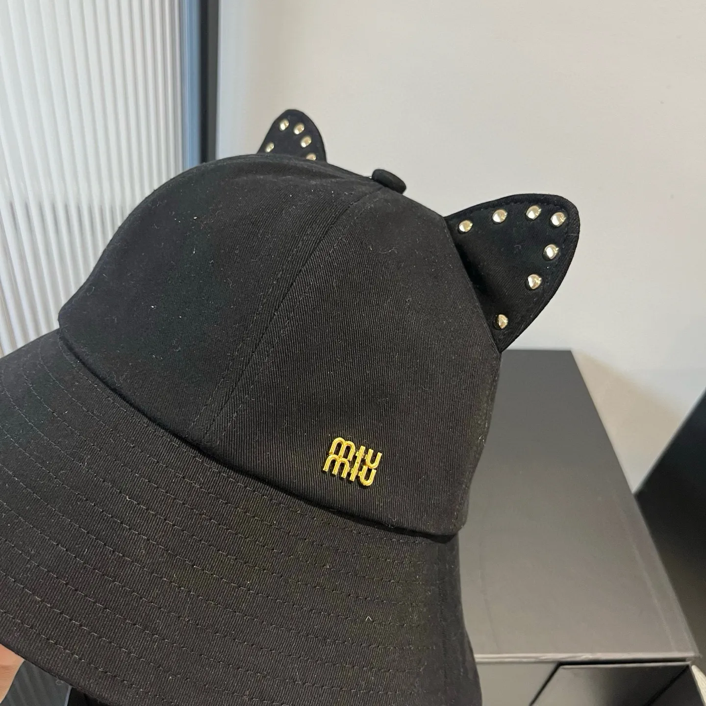 💰100¥ Miumiu miumiu spring and summer style cat ears and ding fisherman hat, pure cotton fabric, high-grade workmanship, head circumference 57cm