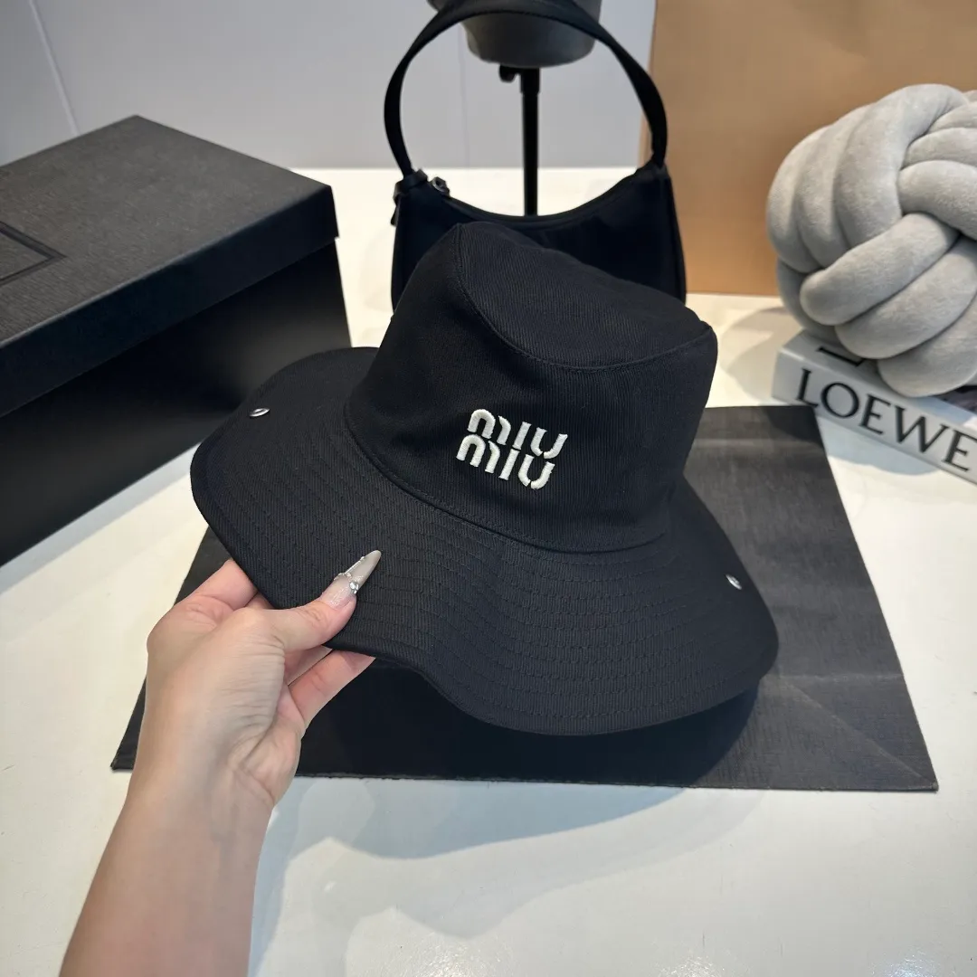 P70 miumiu counter canvas bucket hat, one-to-one mold customization, head circumference 57cm, unisex