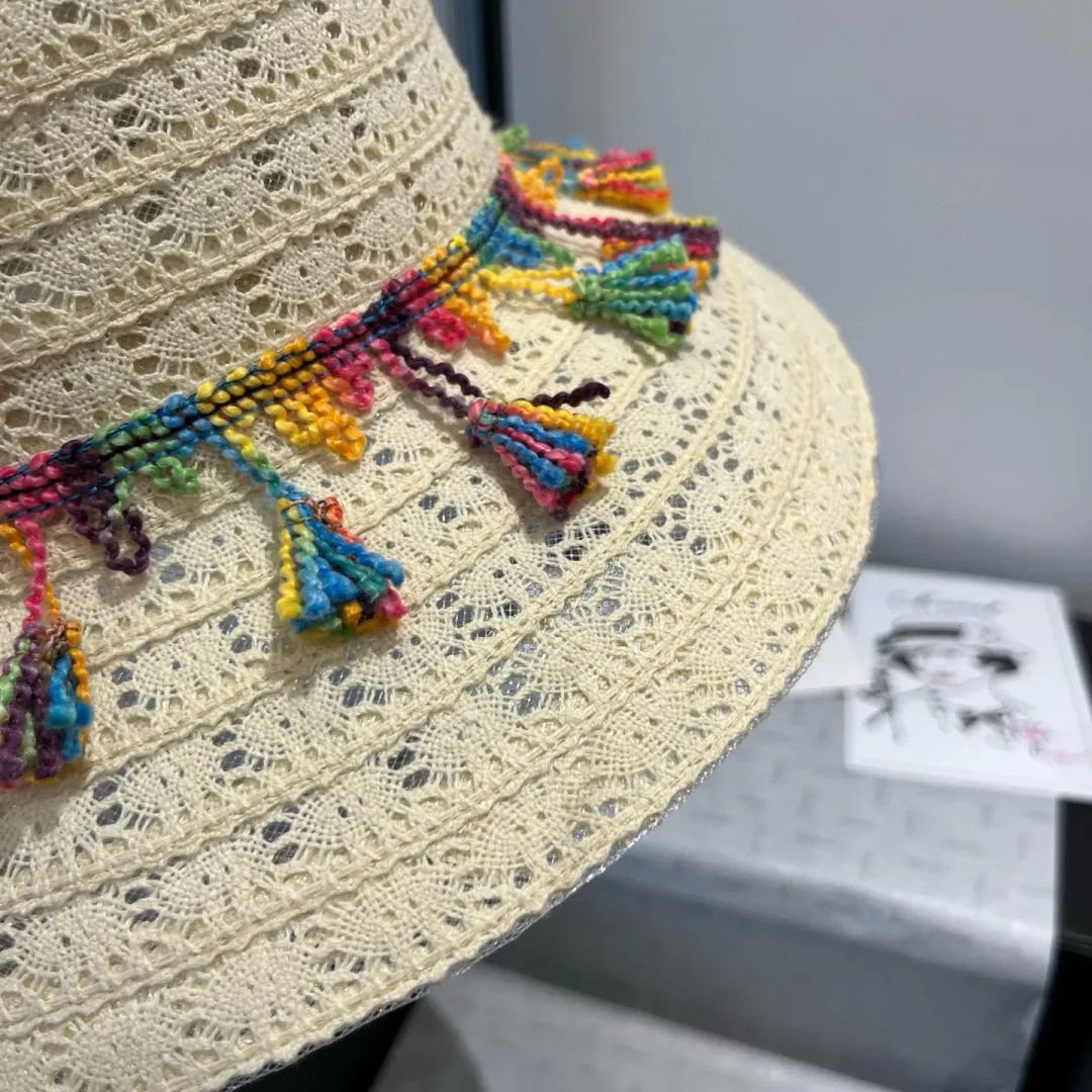 💰130¥ miumiu lace basin hat, small and fresh design, head circumference 57cm