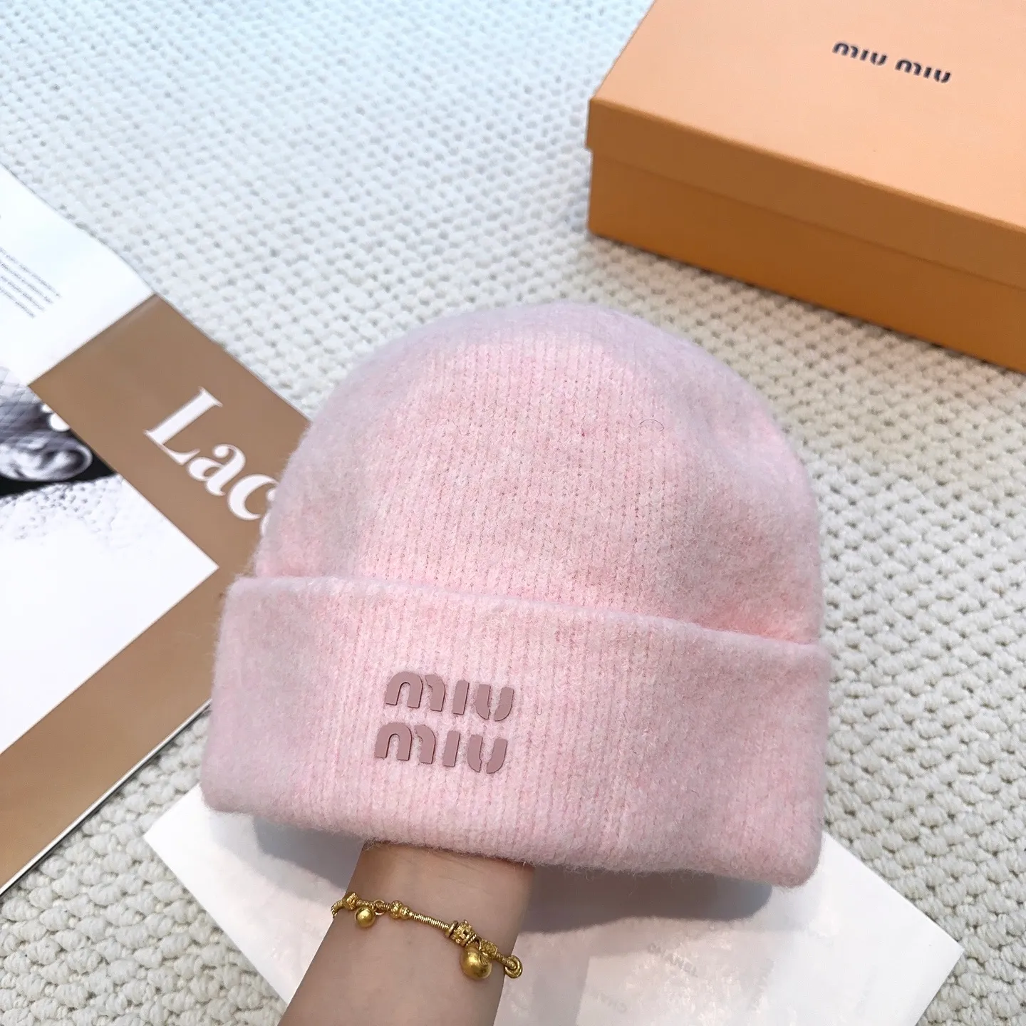 P60 miumiu new knitted hat! High-elastic fabric, classic colors, same style for men and women. Miu’s popular knitted hat! Xiaohongshu’s new product is released, it’s so 🉑️, high-elastic fabric, classic color