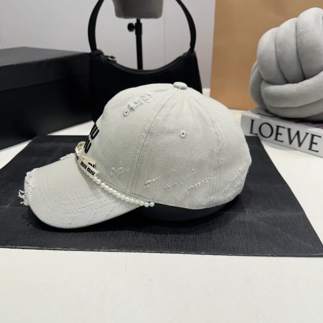 P60 miumiu's new bow-tie real pearl hole baseball cap, the hottest color at the moment - full of street style! Trendy and versatile, Xiaohongshu grows grass, poison, get your boyfriend, and cool together
