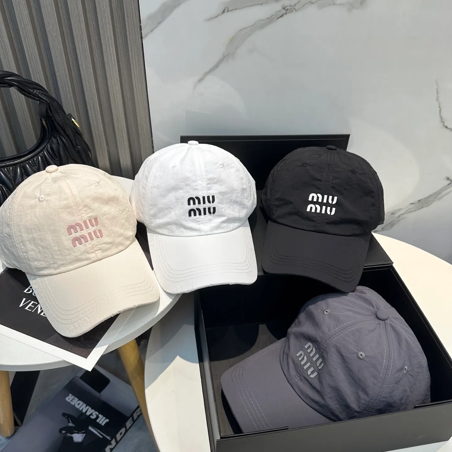 P60 miumiu new quick-drying simple baseball cap 🧢Light, breathable, trendy and versatile, Xiaohongshu grows grass, poison Get your boyfriend and cool together