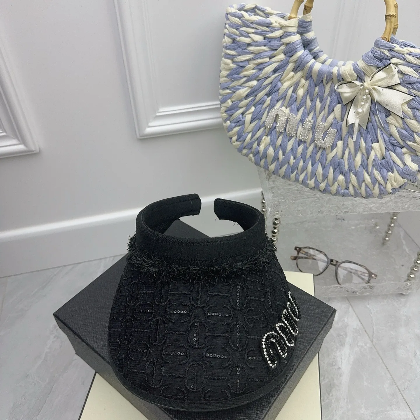 miumiu✨ New empty top hat~ Full of light luxury and fashion🤩