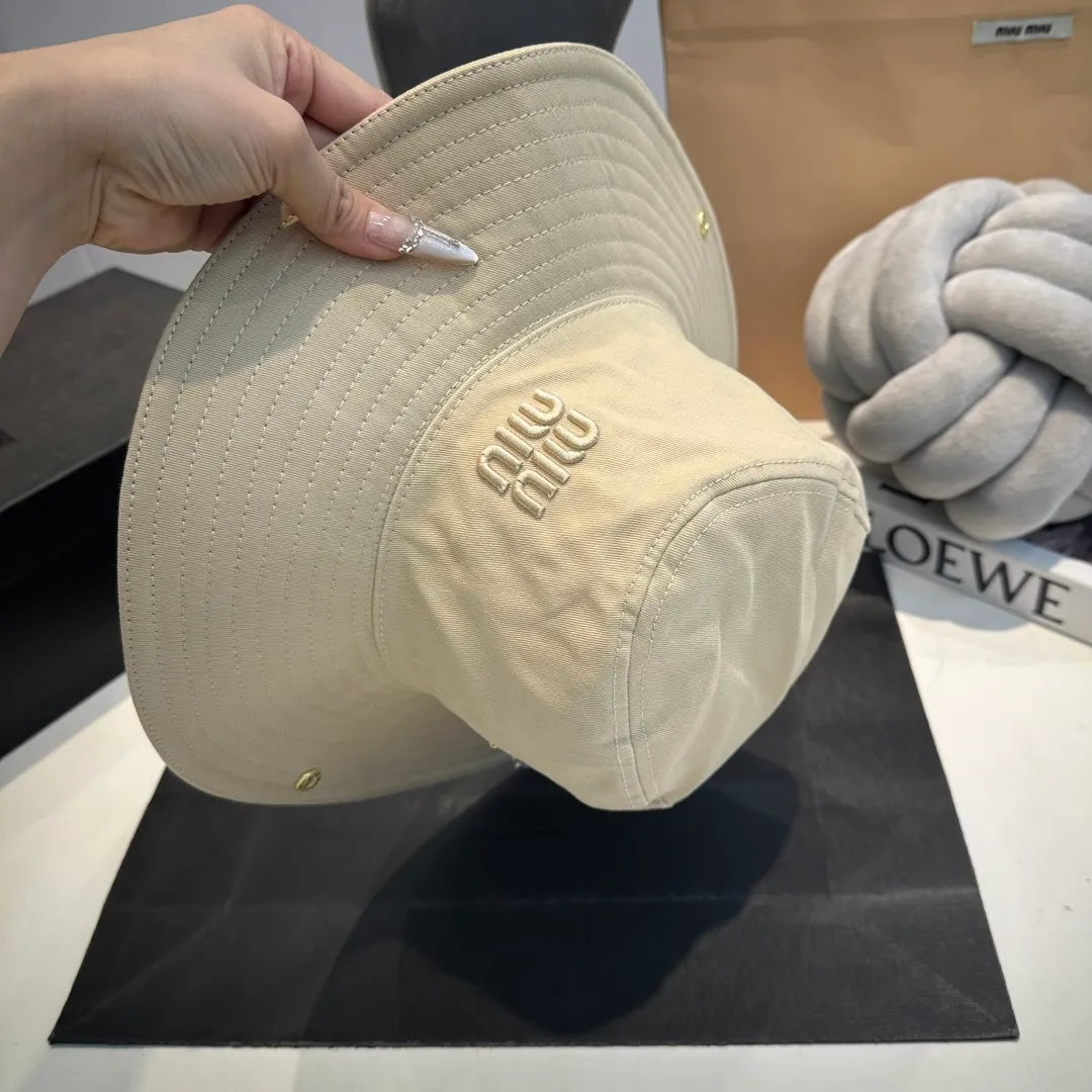 P70 miumiu counter canvas bucket hat, one-to-one mold customization, head circumference 57cm, unisex