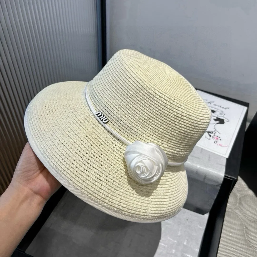 💰140¥ miumiu 25 summer straw hat, raffia straw hat, head circumference 57cm