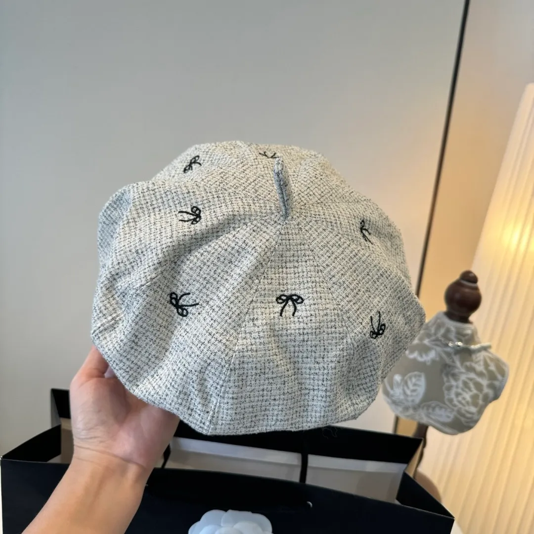 💰100¥ miumiu new beret, high-end customization, head circumference 57cm