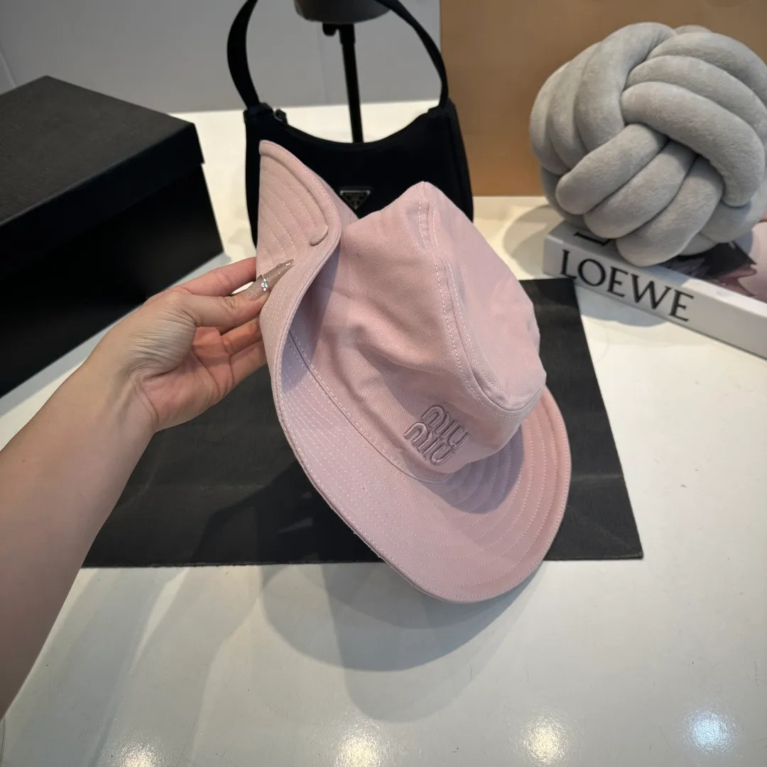 P70 miumiu counter canvas bucket hat, one-to-one mold customization, head circumference 57cm, unisex