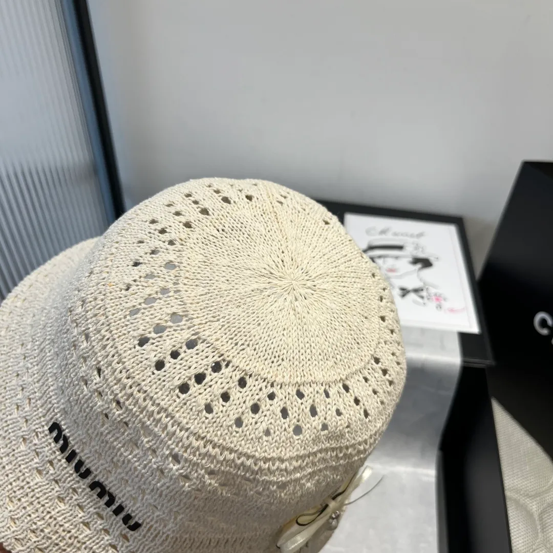 💰110¥ miumiu new knitted fisherman hat, head circumference 57cm