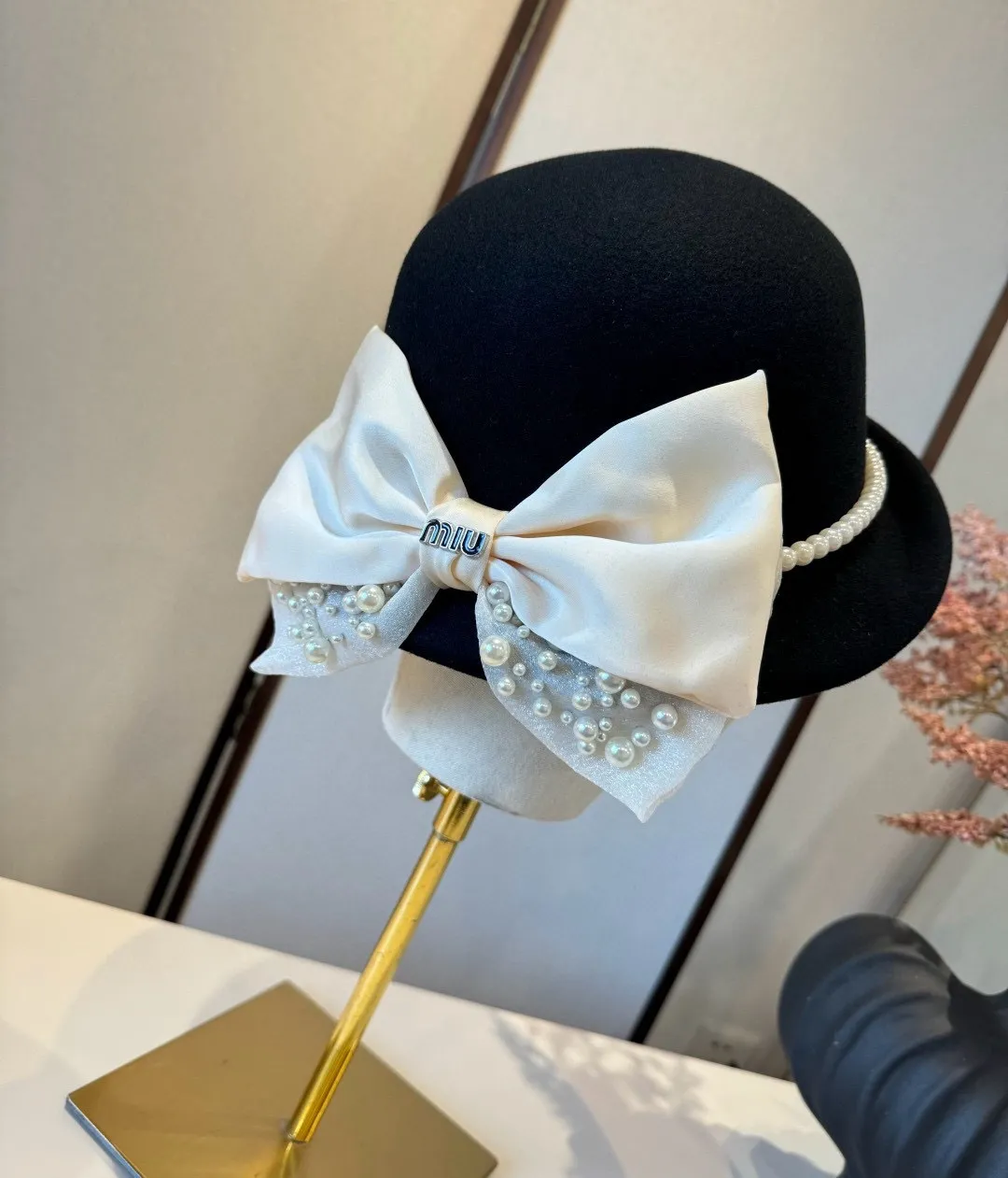💰190¥ miumiu new basin hat, 100% wool fabric 🦙%, head circumference 57cm