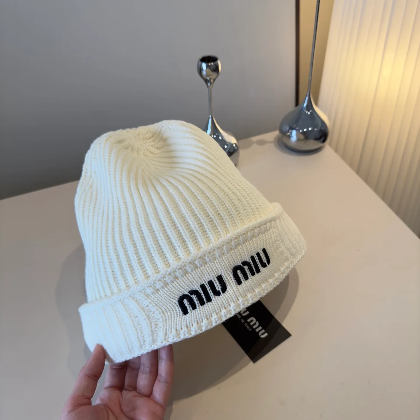 💰60¥ miumiu new knitted beanie