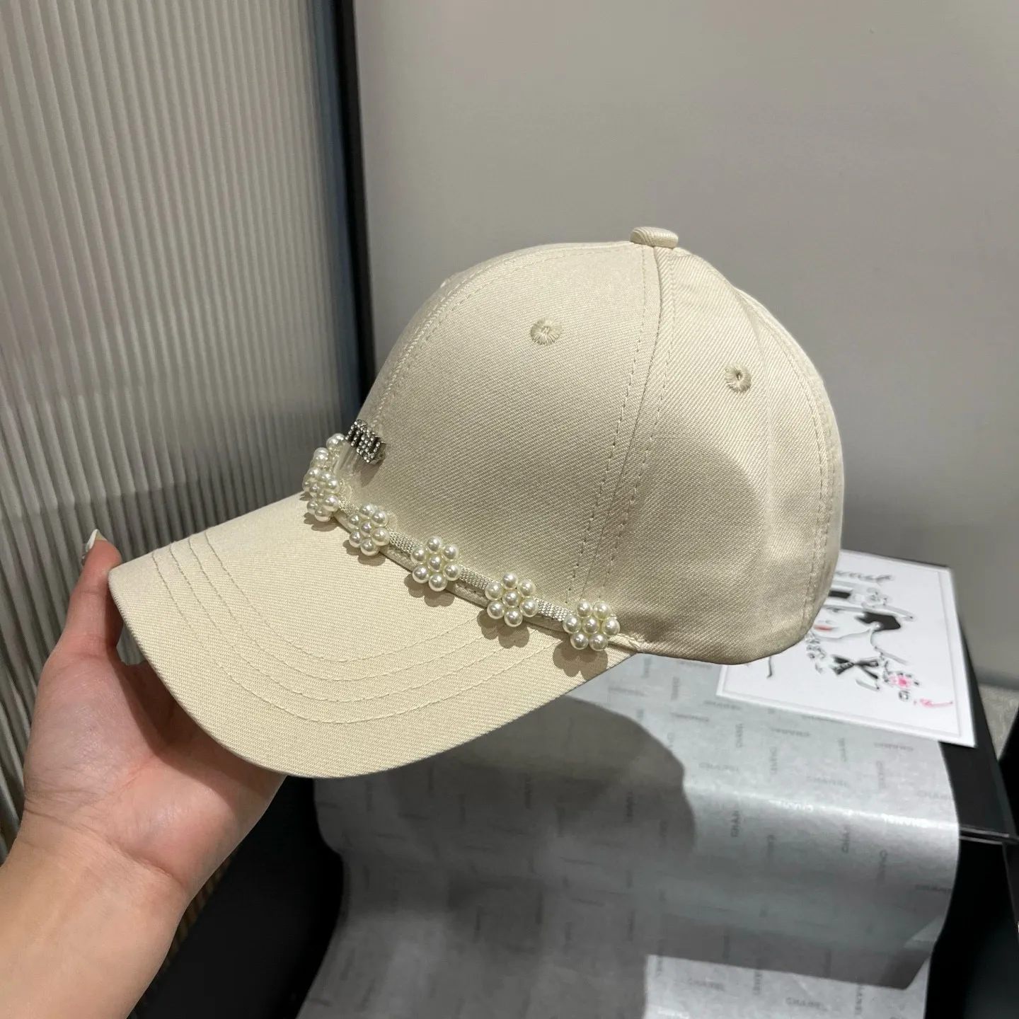 💰100¥ miumiu new peaked cap
