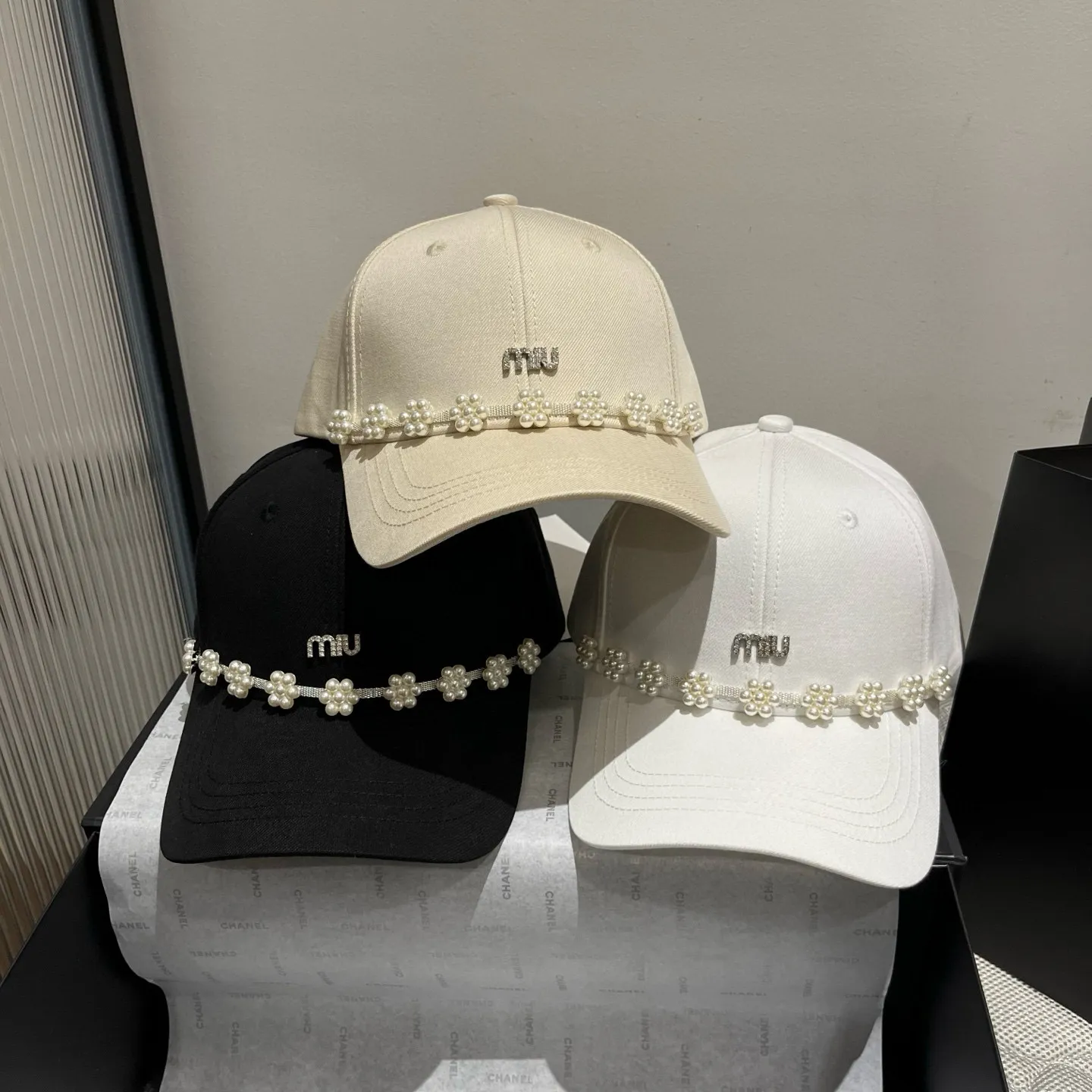 💰100¥ miumiu new peaked cap