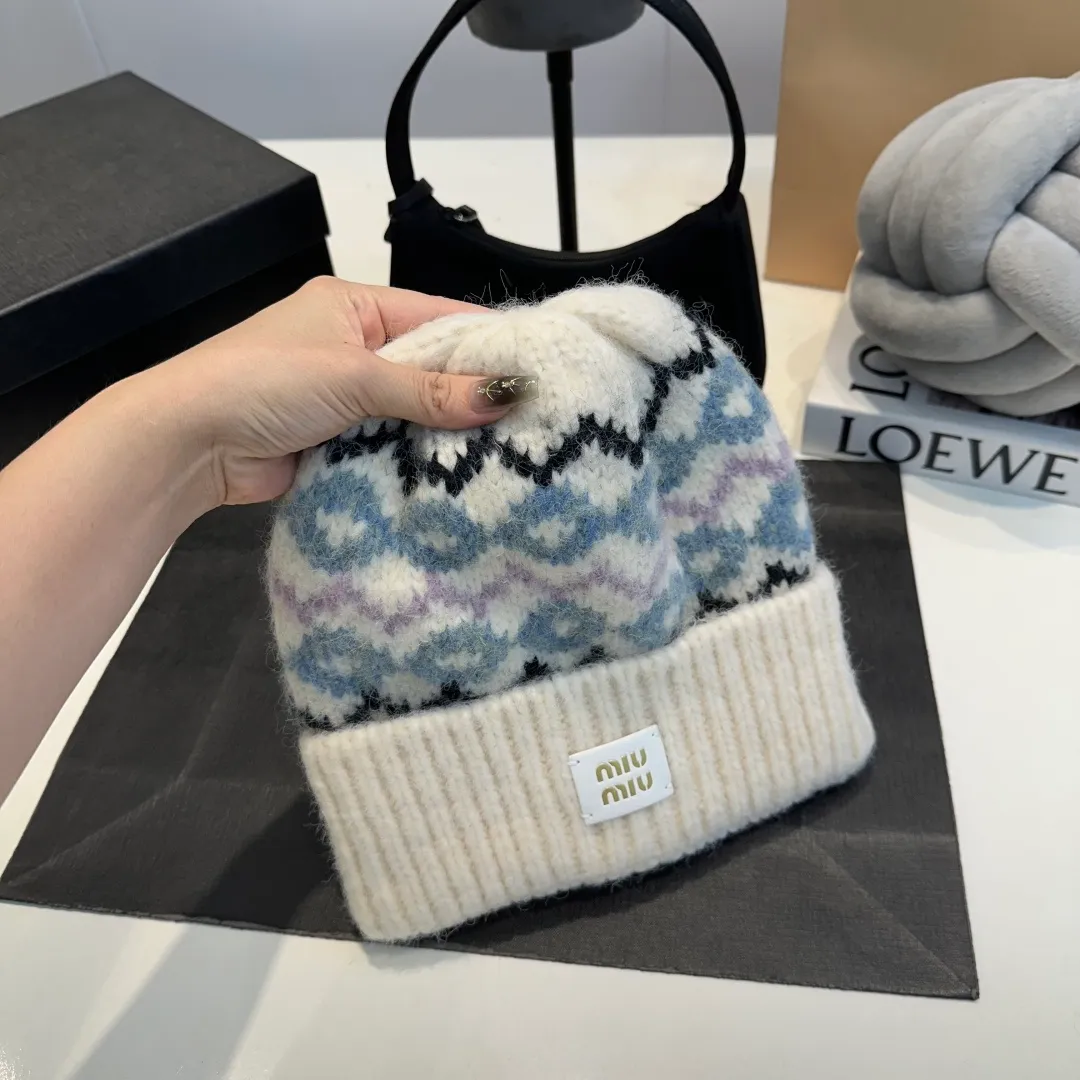 P56 miumiu new autumn and winter woolen hat