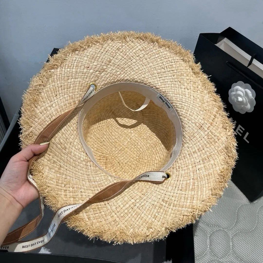 💰210¥ miumiu straw hat, flat top hat, head circumference 57cm